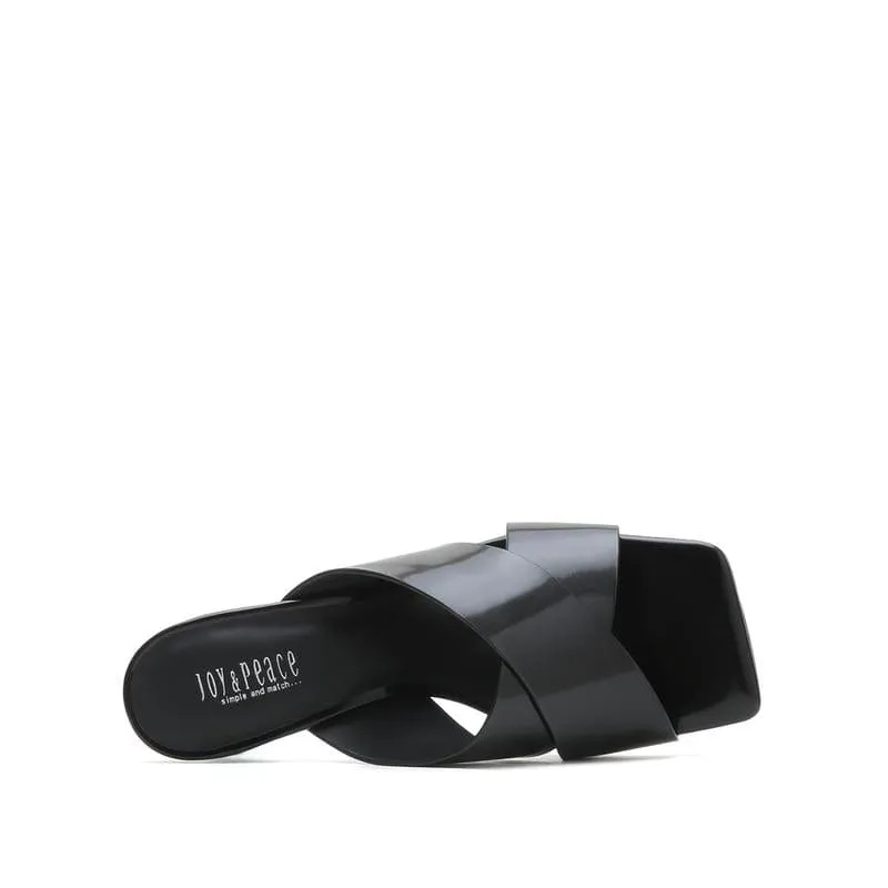 Joy&Peace Minimalist Cross Strap Heeled Sandals