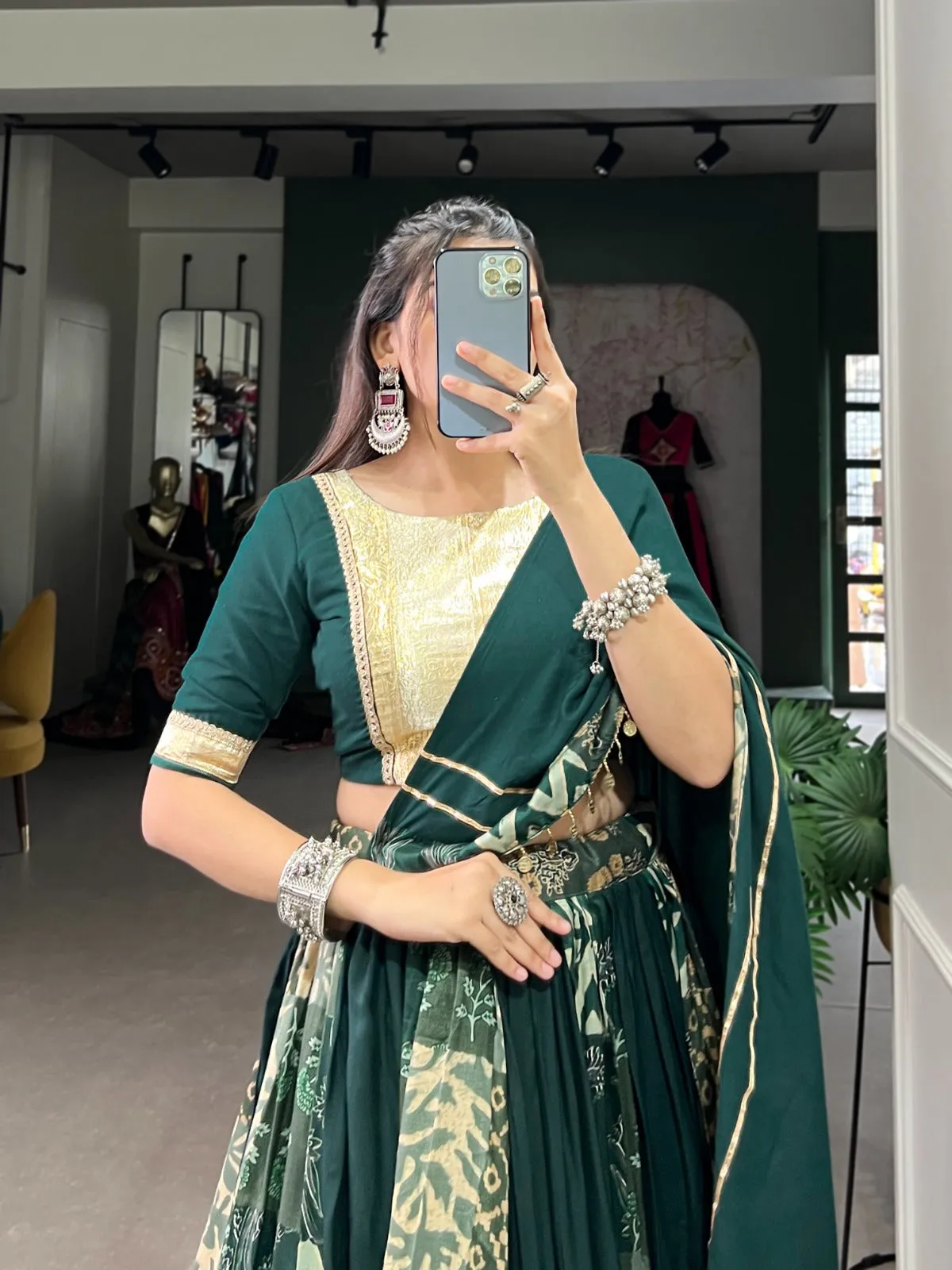 Navratri Garba Traditional Green Pure Cotton Chaniya Choli for Women's