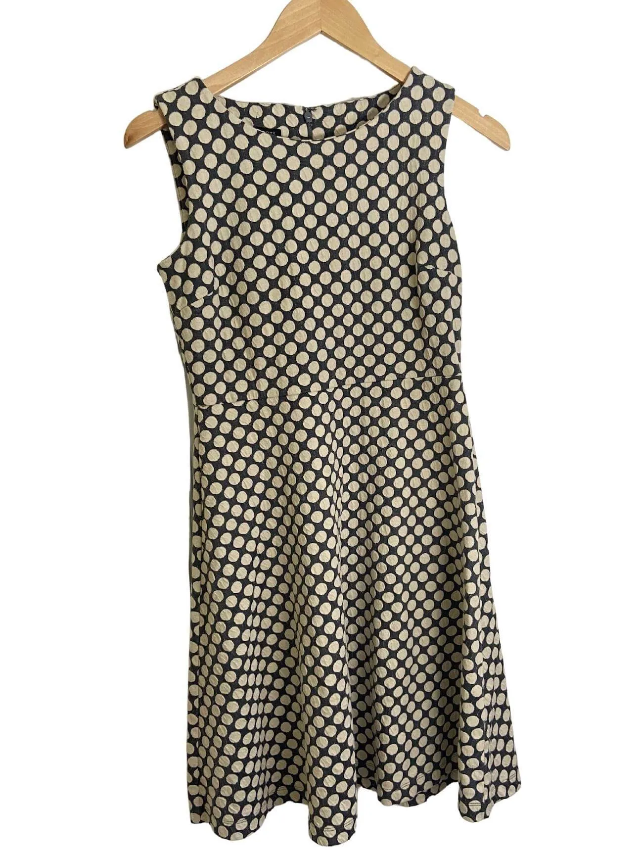 Soft Summer Dot Sleeveless Dress